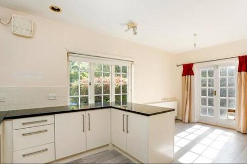 4 bedroom detached house to rent, Brassey Road, Oxted, Surrey, RH8