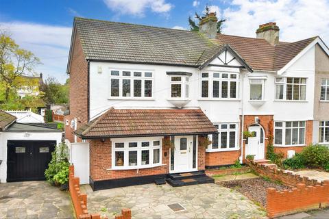 5 bedroom end of terrace house for sale, Vicarage Road, Hornchurch, Essex