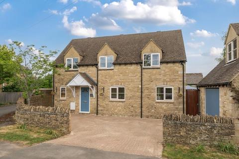 4 bedroom detached house to rent, Old Burford Road,  Bledington,  OX7
