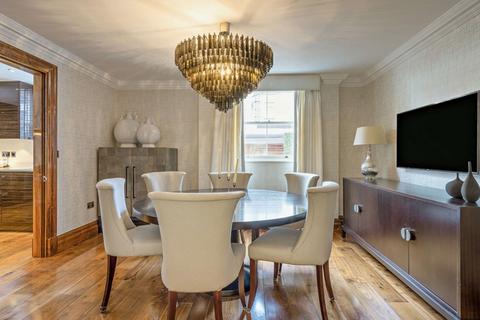 undefined, Grosvenor Hill W1