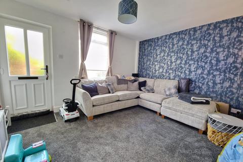 2 bedroom cottage to rent, Church View, Rugeley, WS15 1DZ
