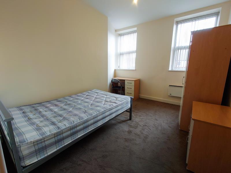 Apartment in Leicester - More