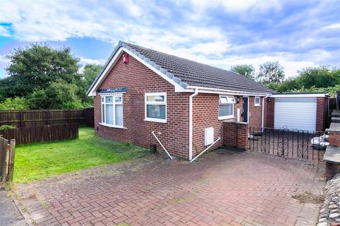 2 bedroom detached bungalow to rent, Hickling Grove, Elm Tree, Stockton on Tees TS19