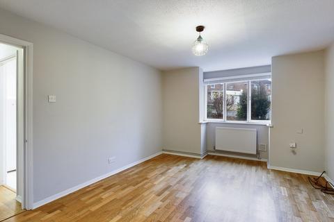undefined, Montacute Road, Tunbridge Wells TN2