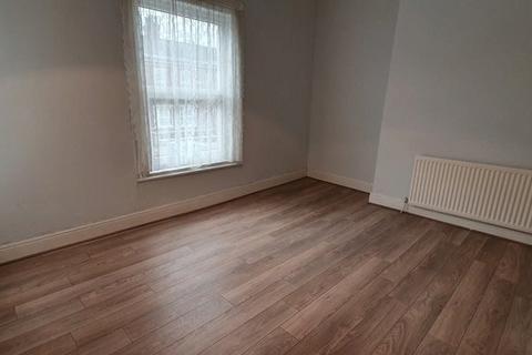 undefined, Wellington Rd (Bill's Included), Stockport, Greater Manchester SK2