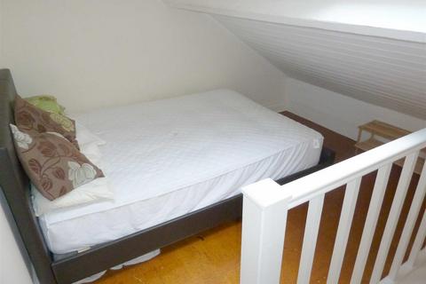 1 bedroom flat for sale, Queens Road, Jesmond