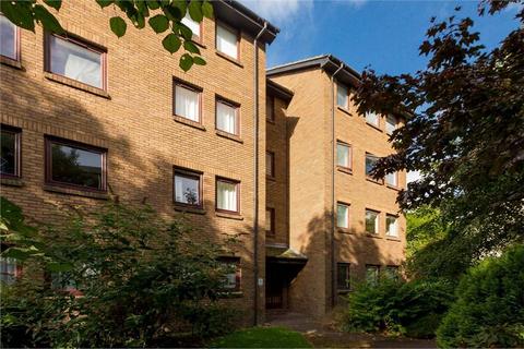 2 bedroom flat to rent, New Johns Place, South Side, Edinburgh, EH8