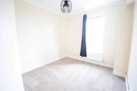 4 bedroom apartment to rent, The Golden Hind, St.Marys Well Bay Road, Swanbridge