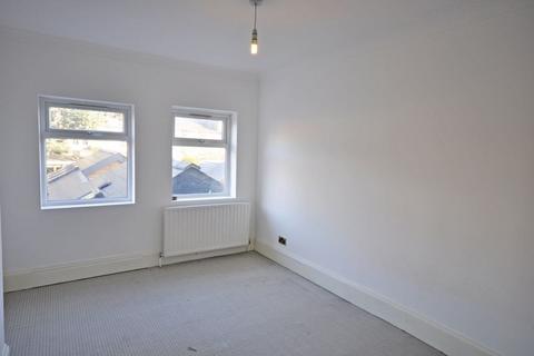 2 bedroom maisonette to rent, Sheen Lane, Mortlake, SW14