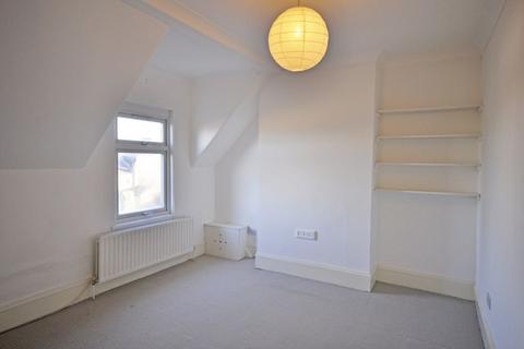undefined, Sheen Lane, Mortlake, SW14