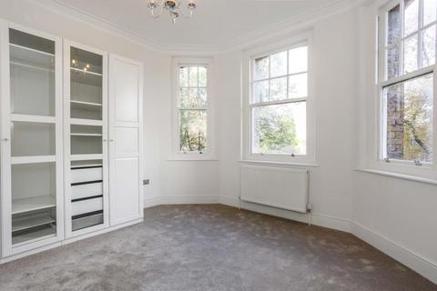 4 bedroom apartment to rent, Oakwood Court, Kensington, W14