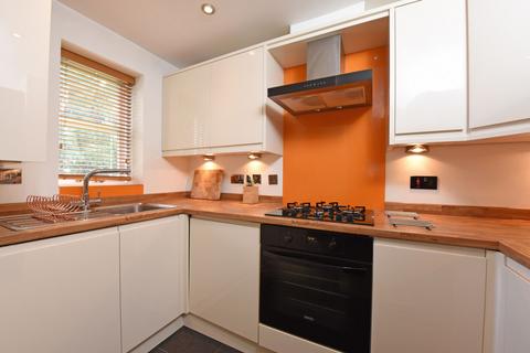 2 bedroom apartment to rent, Birch Avenue, Fleet, GU51