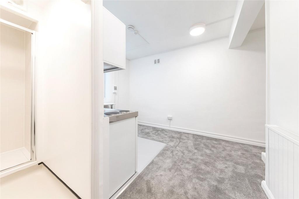 Apartment in London - View 5