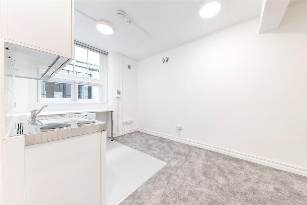 Apartment in London - More