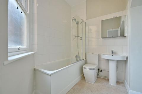 2 bedroom flat to rent, Hemstal Road, West Hampstead, London, NW6