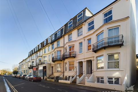 undefined, Flat 4, 6 Crescent Road