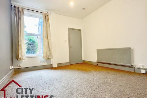 1 bedroom flat to rent, Birrell Road, Forest Fields