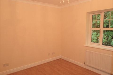 2 bedroom apartment to rent, Alder House, Streetly B74