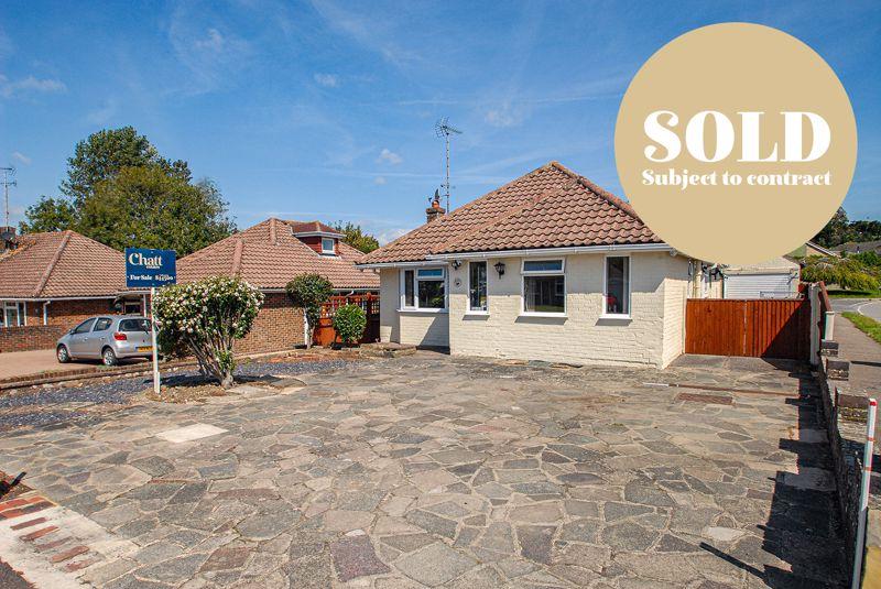 Dale Avenue, Hassocks 3 bed detached bungalow £480,000