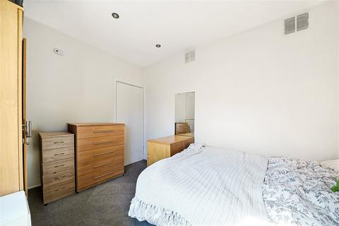 2 bedroom flat to rent, Chapel Market, Islington, London, N1