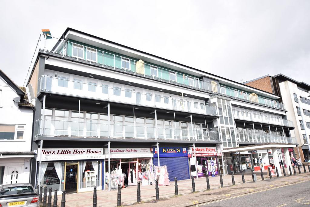 Apartment 11, Reunion House, Ellis Road, ClactononSea 2 bed apartment