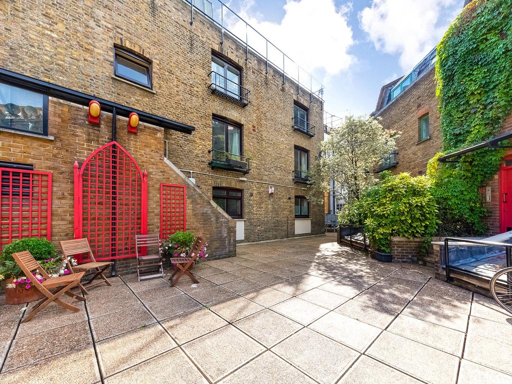 Seven Dials Court