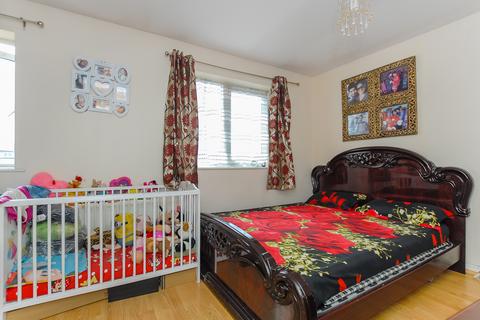 4 bedroom townhouse for sale, Northolt UB5