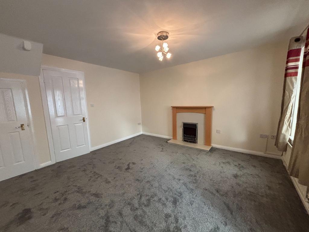 Living room 2