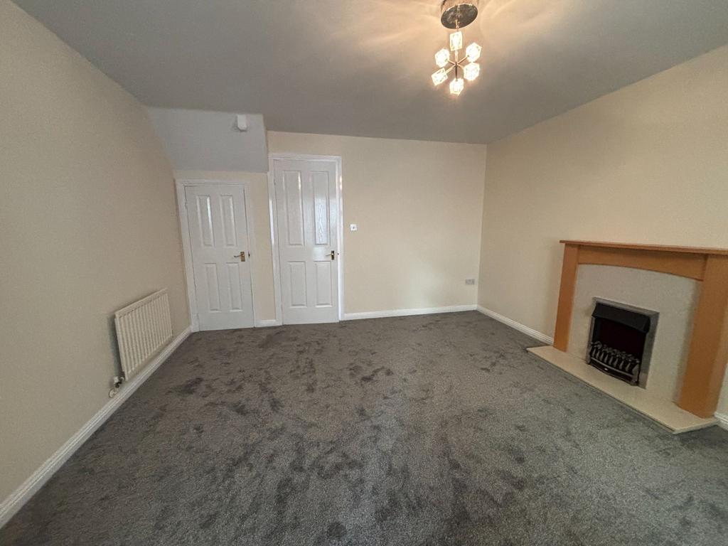 Living room 3