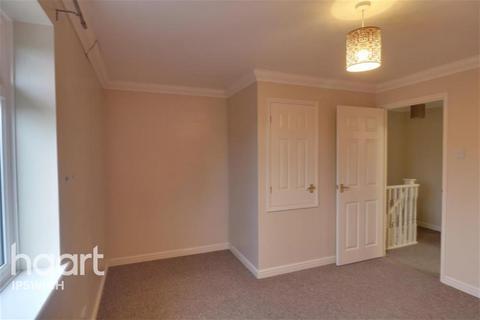 2 bedroom terraced house to rent, Cauldwell Hall Road, Ipswich