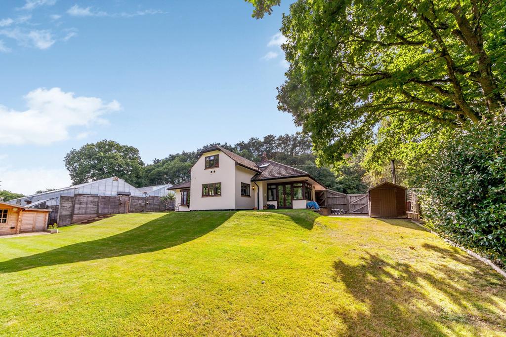 Birtley Road, Bramley, Guildford, GU5 5 bed house £725,000