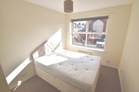 2 bedroom apartment to rent, Kings Road, Reading