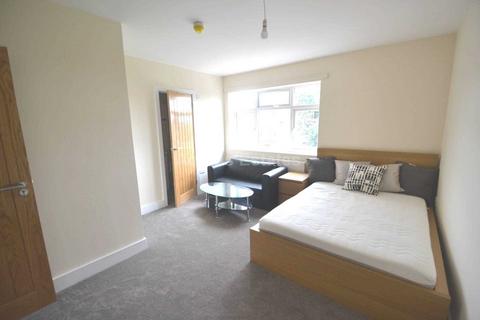 1 bedroom in a house share to rent - Room 7, Church Road, Reading