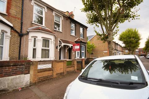 4 bedroom terraced house to rent, Haldane Road, East Ham, London, London, E6