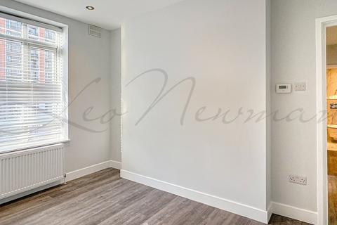 2 bedroom flat to rent, Penfold Place, Lisson Grove, NW1