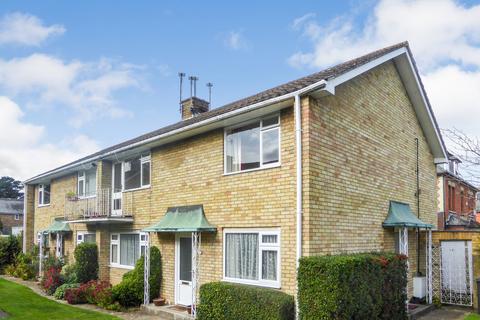2 bedroom maisonette to rent, Montague Place, Basingstoke RG21