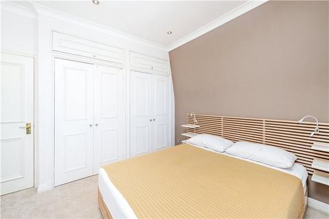 2 bedroom property to rent, Courtfield Road, South Kensington, London, SW7