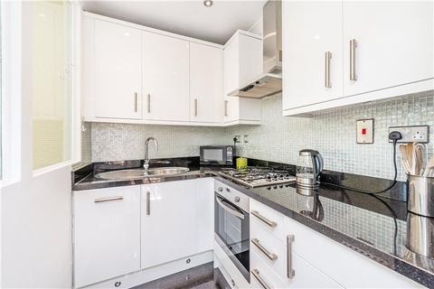 2 bedroom property to rent, Courtfield Road, South Kensington, London, SW7