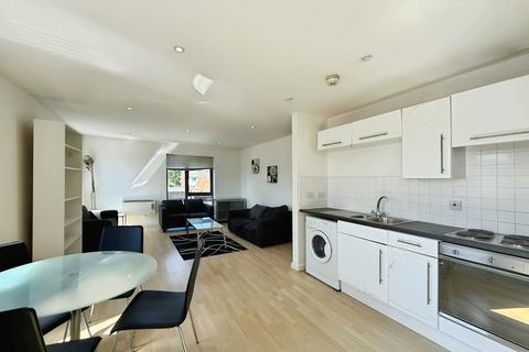 2 bedroom flat to rent, Quay 5, 240 Ordsall Lane, Salford, M5