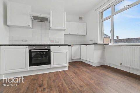1 bedroom apartment to rent, St Johns Crescent, Newport