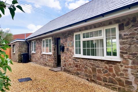 2 bedroom bungalow to rent, East Radley, Bishops Nympton, South Molton, Devon, EX36