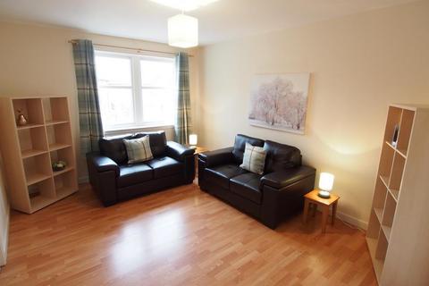 2 bedroom flat to rent, Hardgate, Aberdeen, AB11