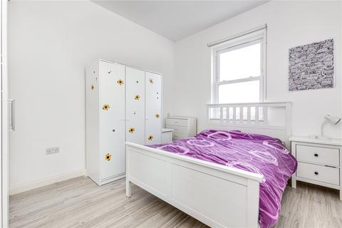 1 bedroom flat to rent, Lavender Hill, London
