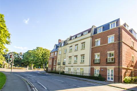 2 bedroom apartment to rent, Woodford Way, Witney, Oxfordshire, OX28