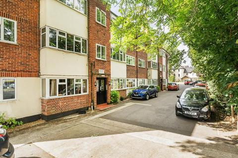 2 bedroom apartment to rent, Bridge Court,  Maidenhead,  SL6