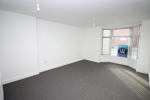 2 bedroom ground floor flat to rent, North Road, Darlington, County Durham