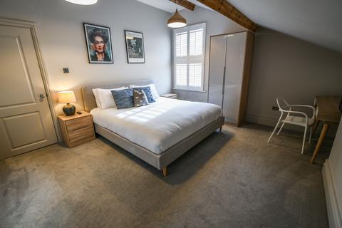 undefined, Kingsway, Altrincham