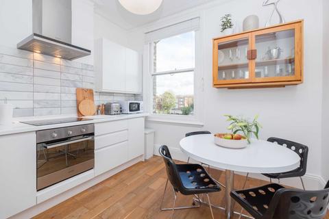 2 bedroom flat to rent, Salisbury Road, Hove