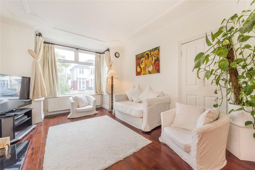 Somerset Avenue, Raynes Park, London 4 bed semidetached house £4,000