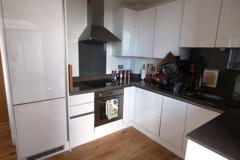 1 bedroom flat to rent, Sovereign Tower , Emily Street, Canning Town  E16